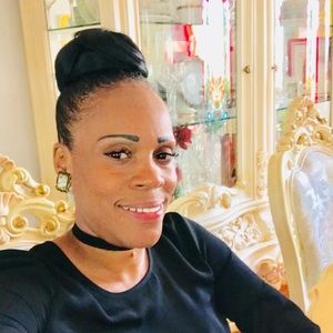 Meet your Posher, June